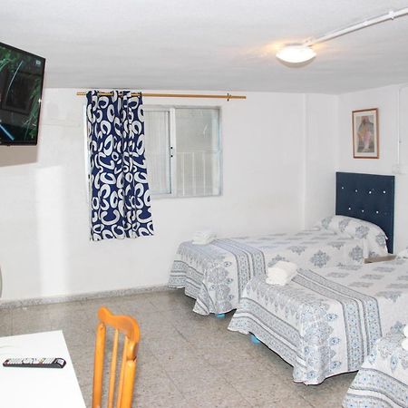 Pension La Lambra Azul Alicante Buitenkant foto