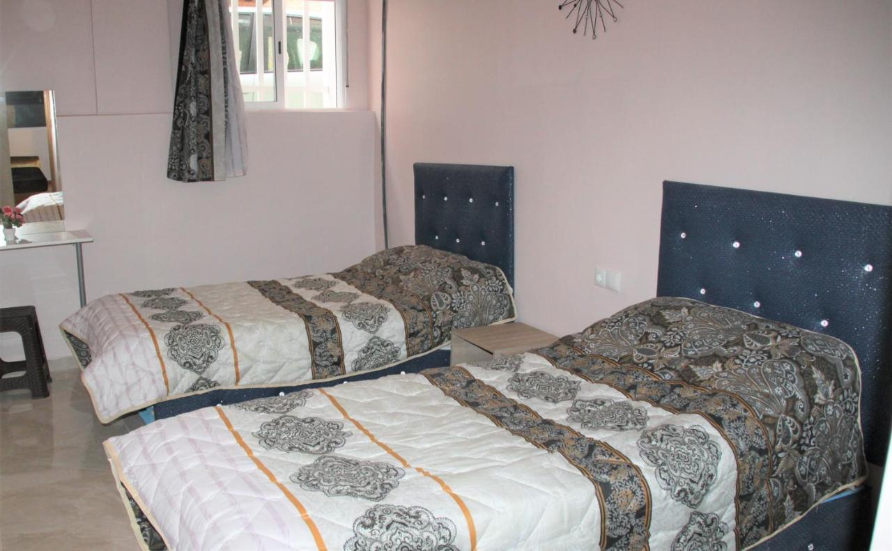 Pension La Lambra Azul Alicante Buitenkant foto