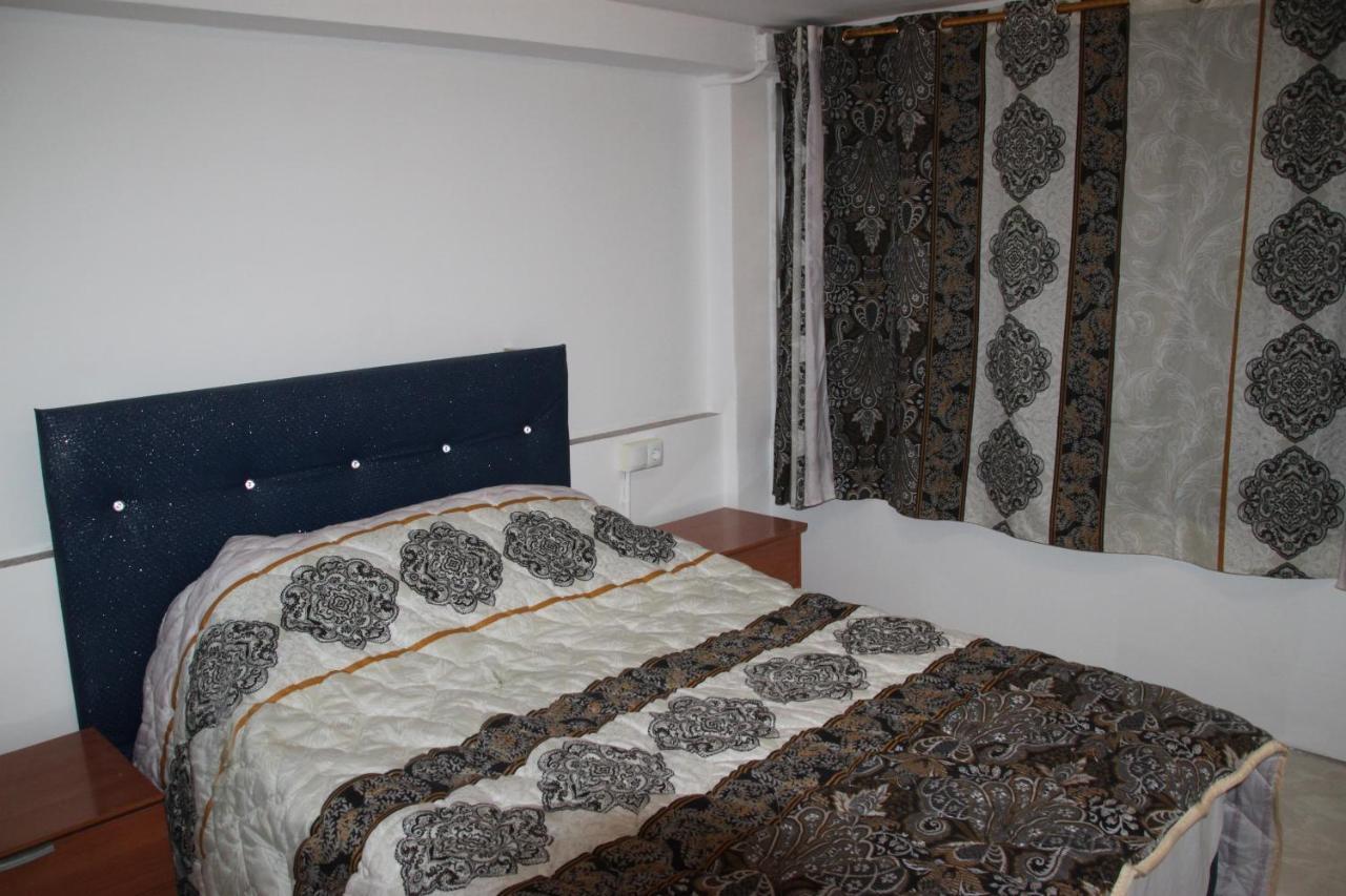 Pension La Lambra Azul Alicante Buitenkant foto