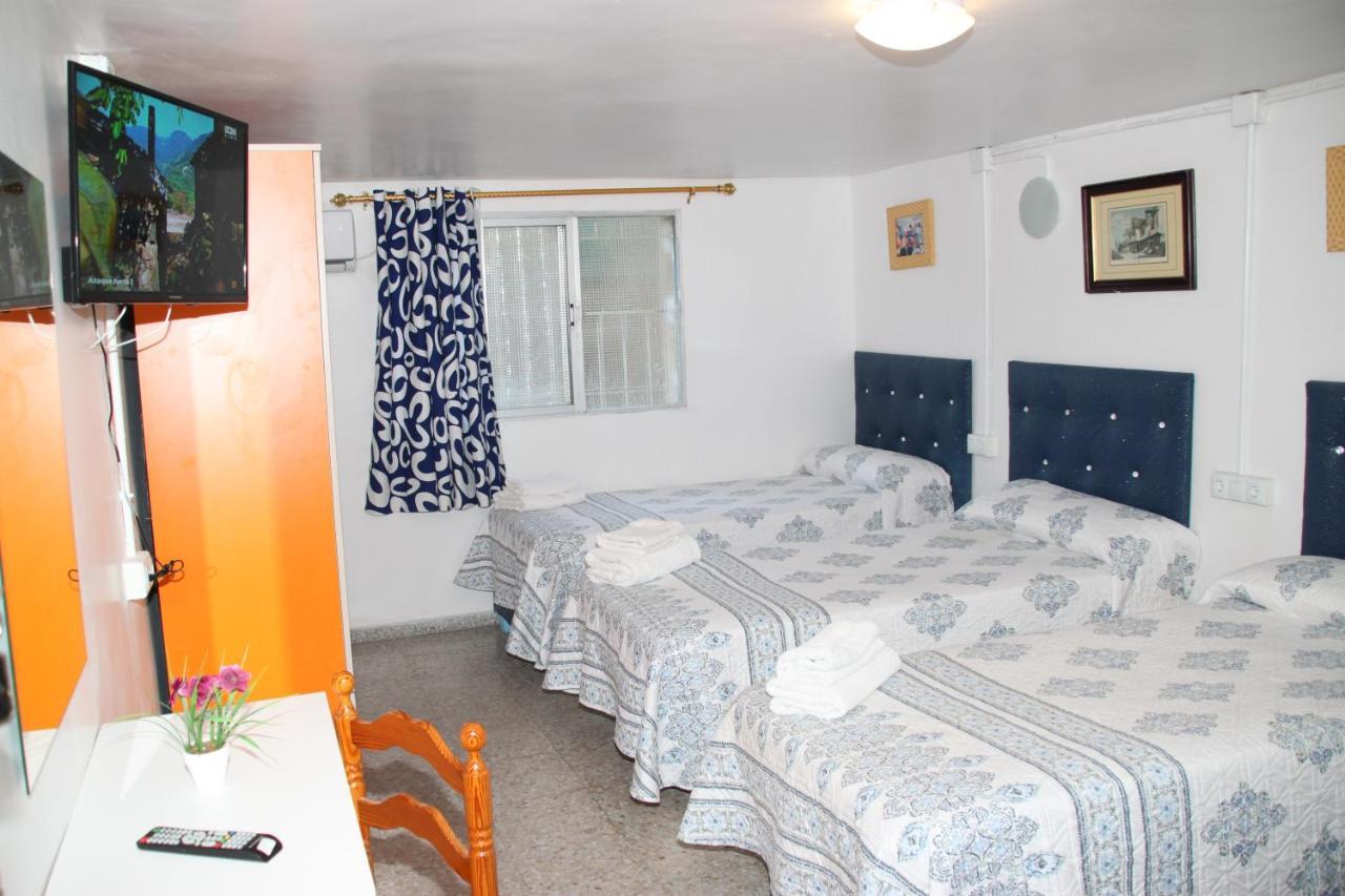 Pension La Lambra Azul Alicante Buitenkant foto