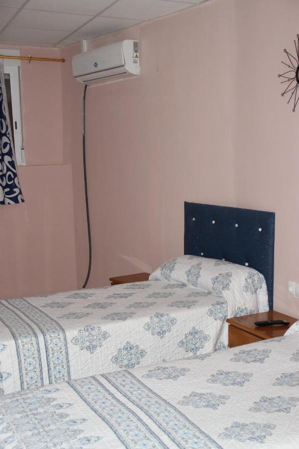 Pension La Lambra Azul Alicante Buitenkant foto