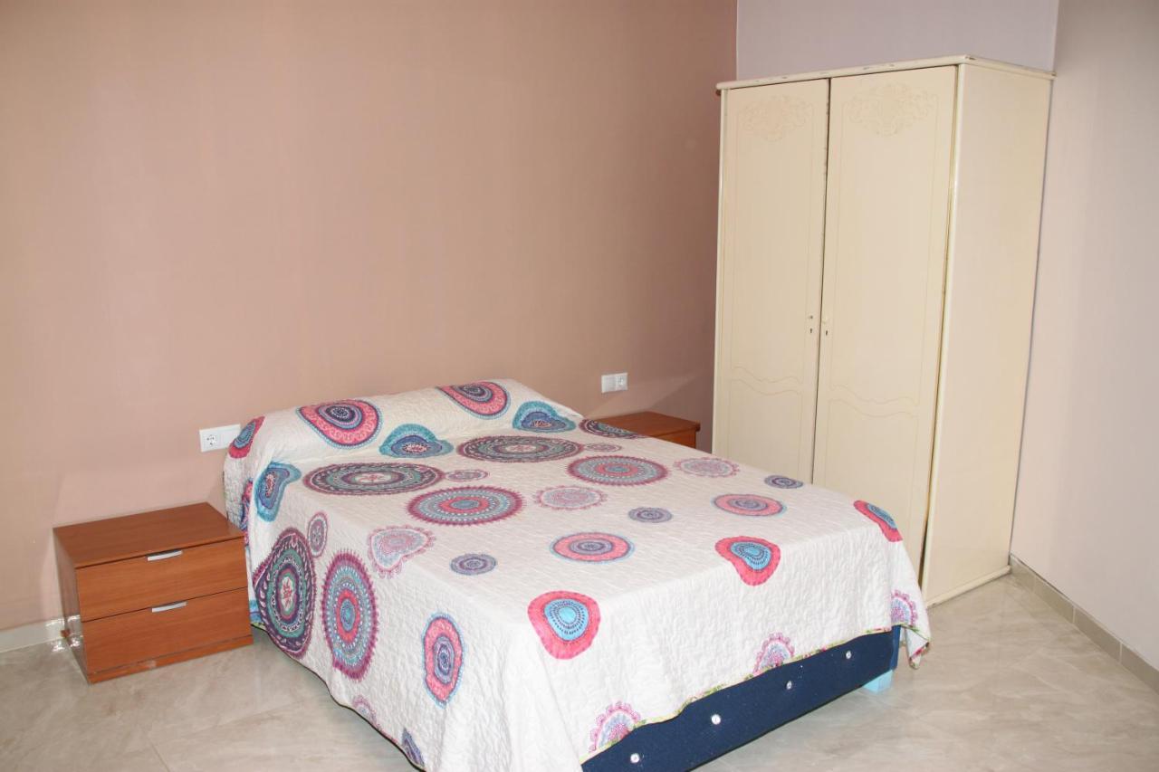 Pension La Lambra Azul Alicante Buitenkant foto